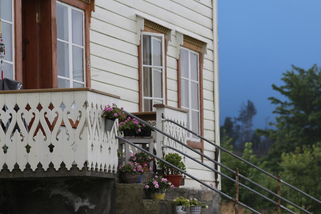 Overvoll Farm Stranda  Exterior photo
