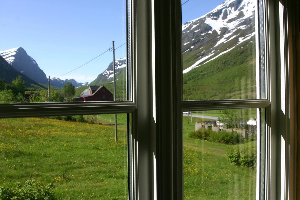Overvoll Farm Stranda  Exterior photo