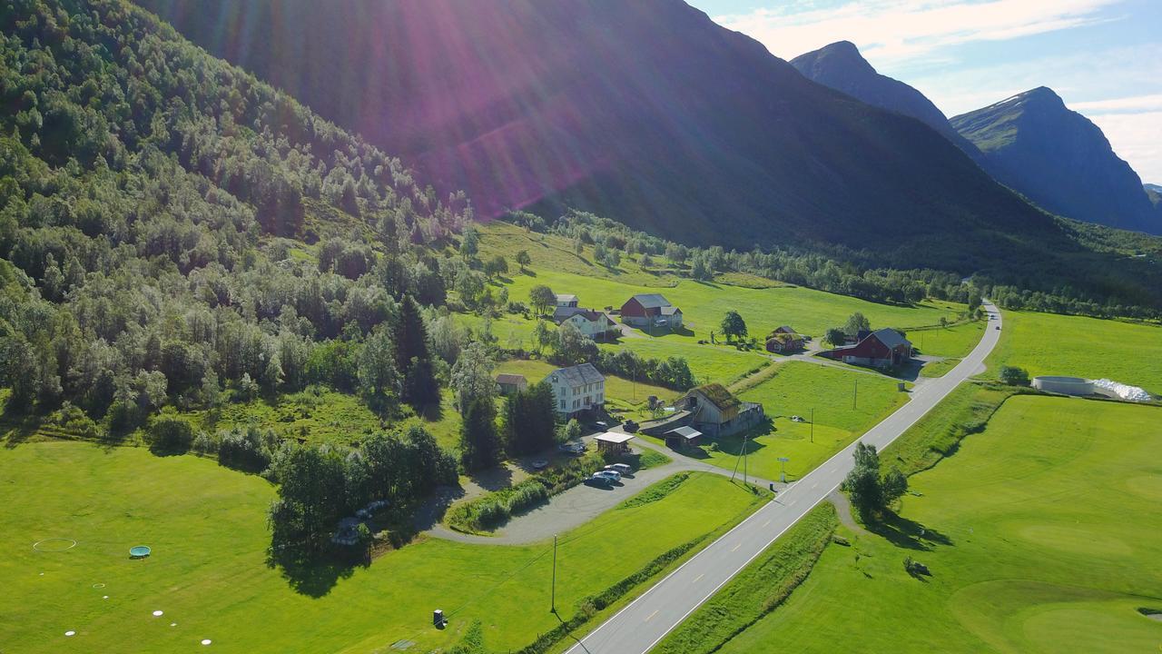 Overvoll Farm Stranda  Exterior photo